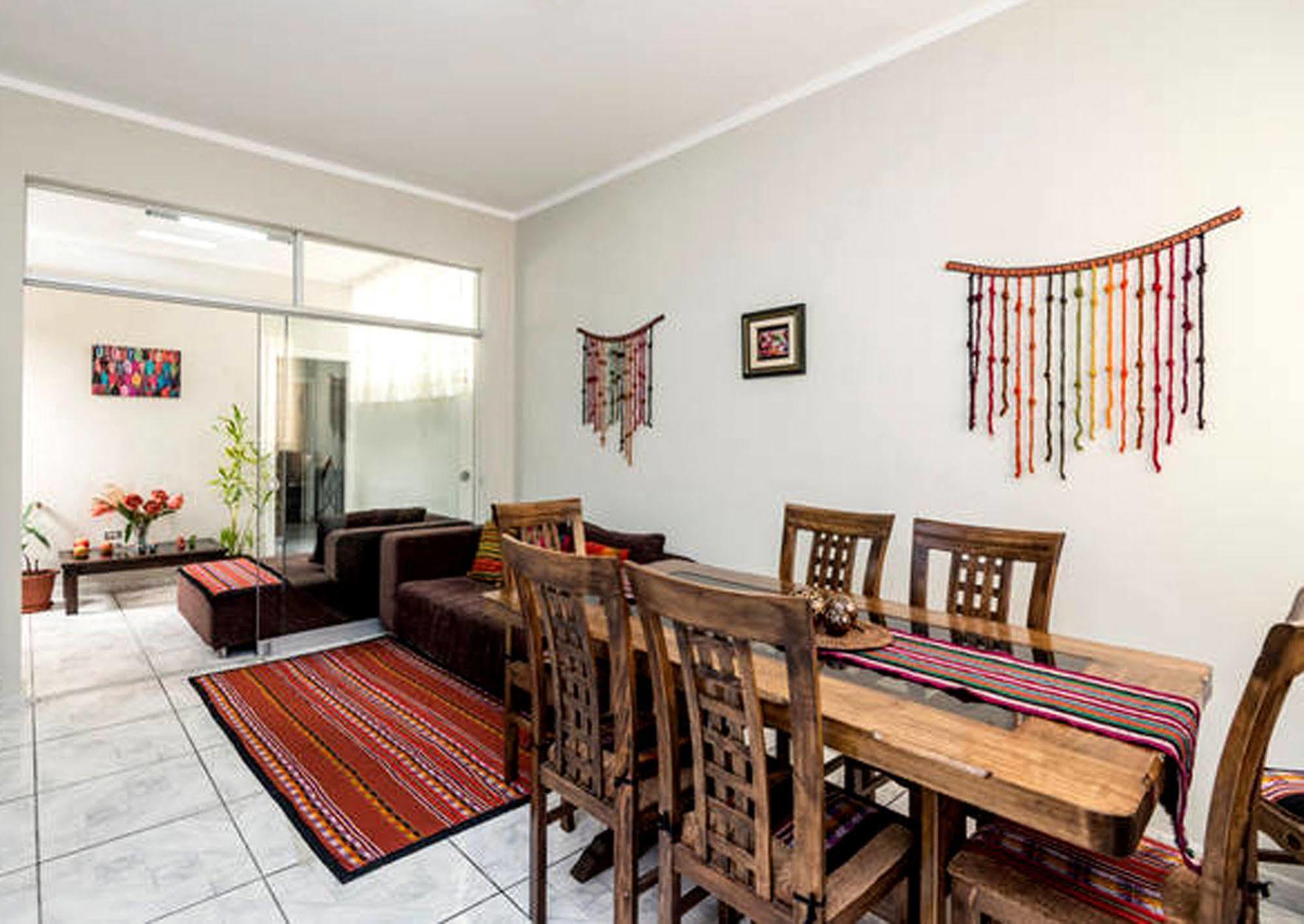 Pier 242 Miraflores B&B Lima Exteriér fotografie